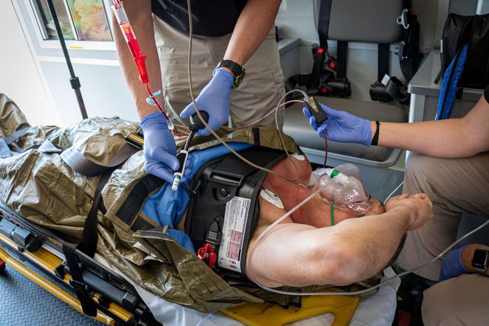 ABDOMINAL AORTIC JUNCTIONAL TOURNIQUET STABILISED